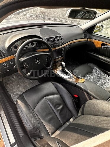 Mercedes E 280 2006, 299,000 km - 3.0 l - Bakı