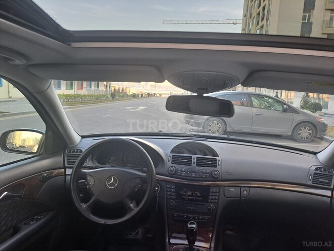 Mercedes E 220 2004, 358,362 km - 2.2 l - Bakı