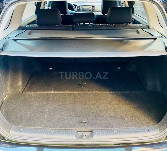 Toyota Corolla 2006, 225,000 km - 1.4 l - Bakı