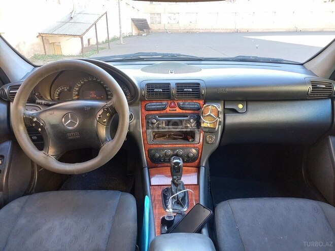 Mercedes C 200 2000, 414,700 km - 2.0 l - Bakı