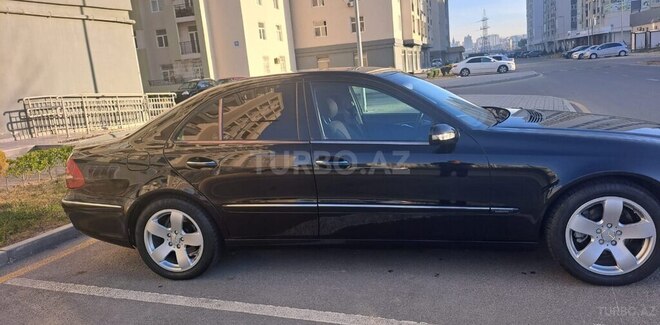 Mercedes E 220 2004, 358,362 km - 2.2 l - Bakı