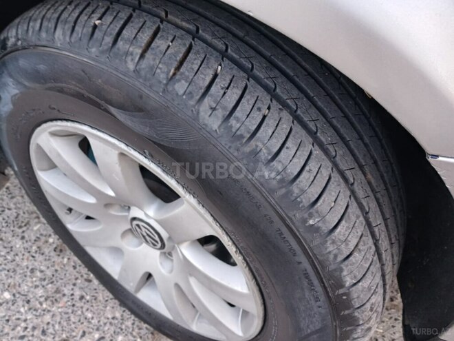 Volkswagen Passat 2002, 258,963 km - 1.8 л - Sumqayıt