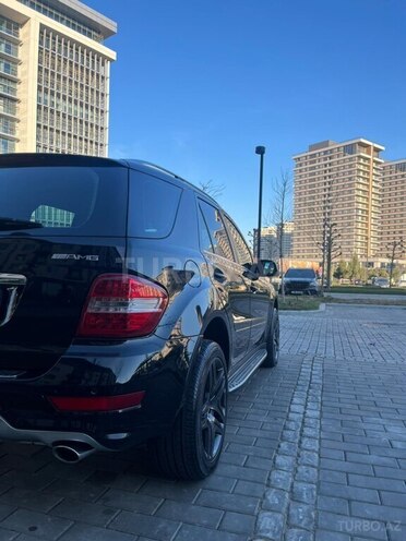 Mercedes ML 350 2010, 253,000 km - 3.5 l - Bakı