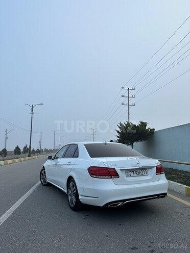 Mercedes E 220 2014, 180,000 km - 2.2 l - Bakı