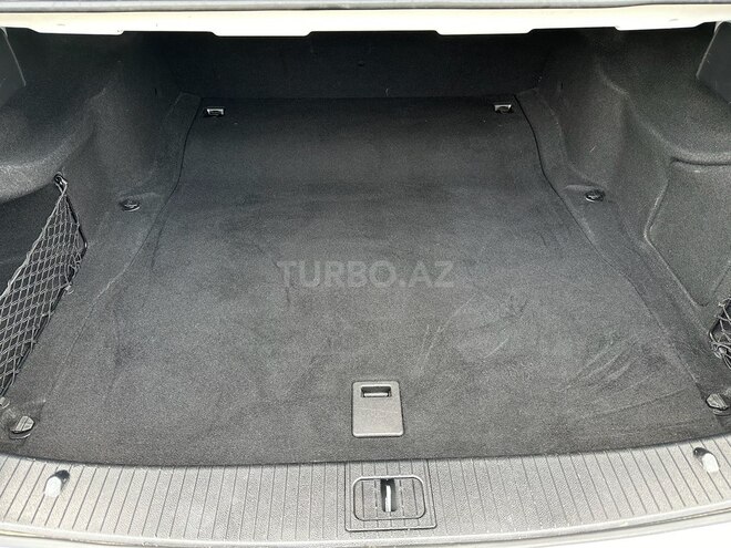 Mercedes E 220 2014, 180,000 km - 2.2 l - Bakı