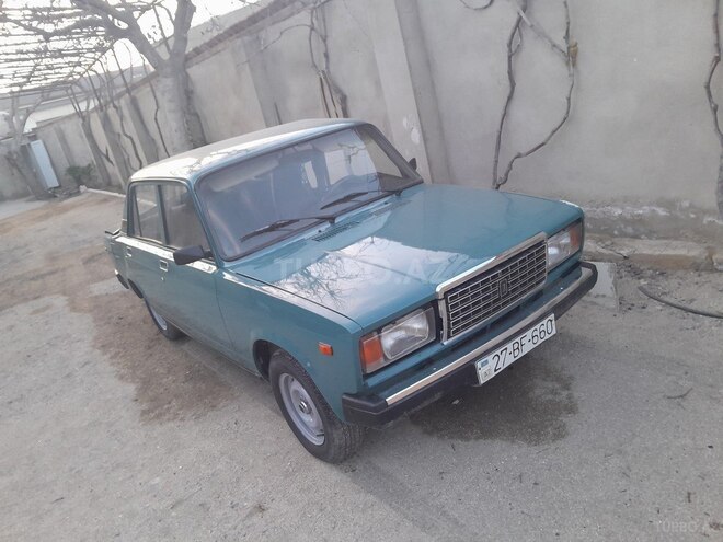 LADA (VAZ) 2107 2005, 99,000 km - 1.6 л - Bakı