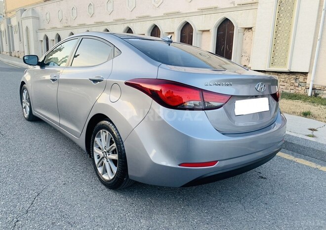 Hyundai Elantra 2015, 111,000 km - 1.8 l - Bakı