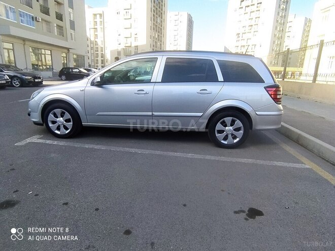 Opel Astra 2006, 250,000 km - 1.4 л - Bakı