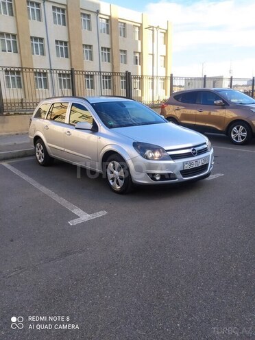 Opel Astra 2006, 250,000 km - 1.4 л - Bakı