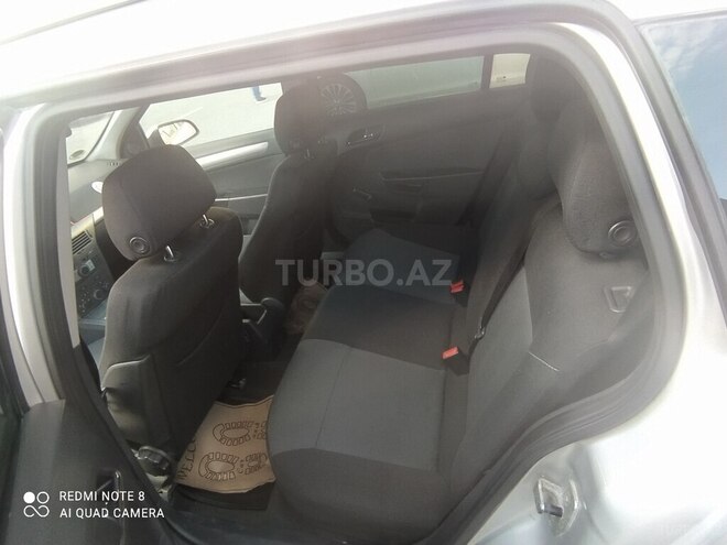 Opel Astra 2006, 250,000 km - 1.4 л - Bakı