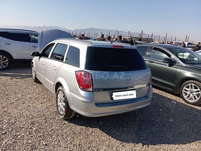 Opel Astra 2004, 217,930 km - 1.4 l - Gəncə