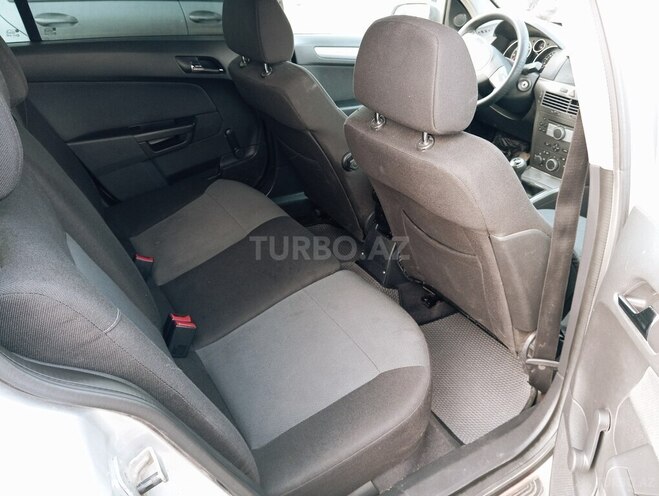 Opel Astra 2004, 217,930 km - 1.4 l - Gəncə
