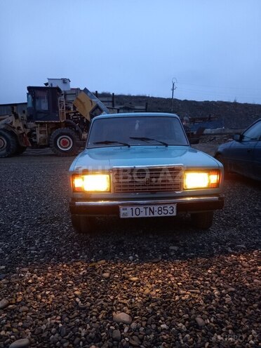 LADA (VAZ) 2107 2000, 300,000 km - 1.6 l - Quba