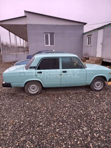 LADA (VAZ) 2107 2000, 300,000 km - 1.6 l - Quba