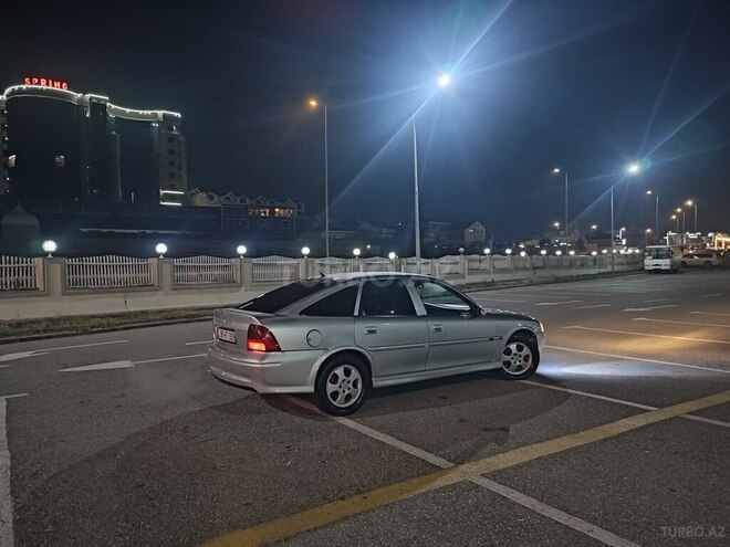 Opel Vectra 1999, 329,717 km - 2.0 l - Bakı