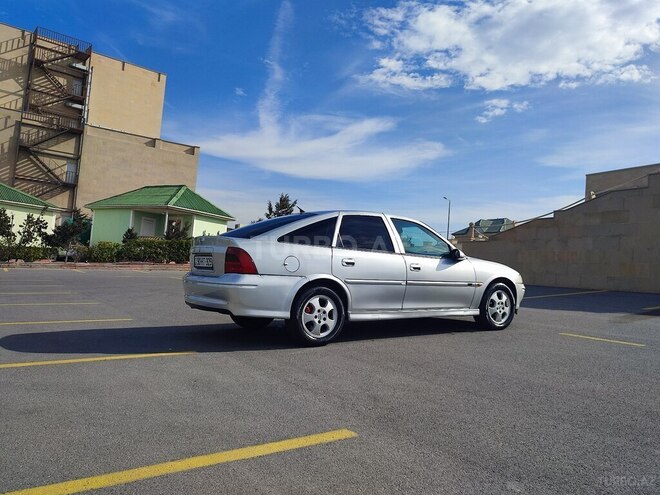 Opel Vectra 1999, 329,717 km - 2.0 l - Bakı