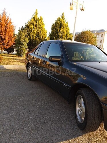 Mercedes C 220 1994, 400,000 km - 2.2 l - Ucar