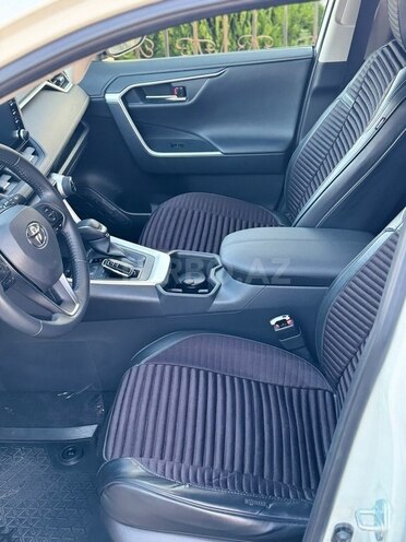 Toyota RAV4 2022, 21,600 km - 2.0 l - Bakı