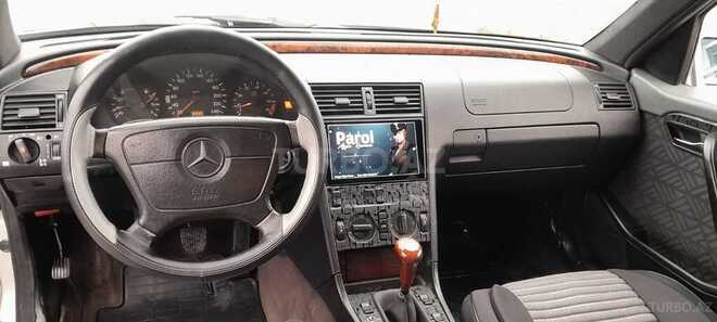 Mercedes C 180 1994, 71,526 km - 1.8 л - Bakı