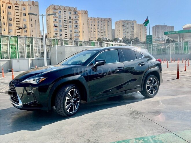 Lexus UX 250h 2021, 7,500 km - 2.0 l - Bakı