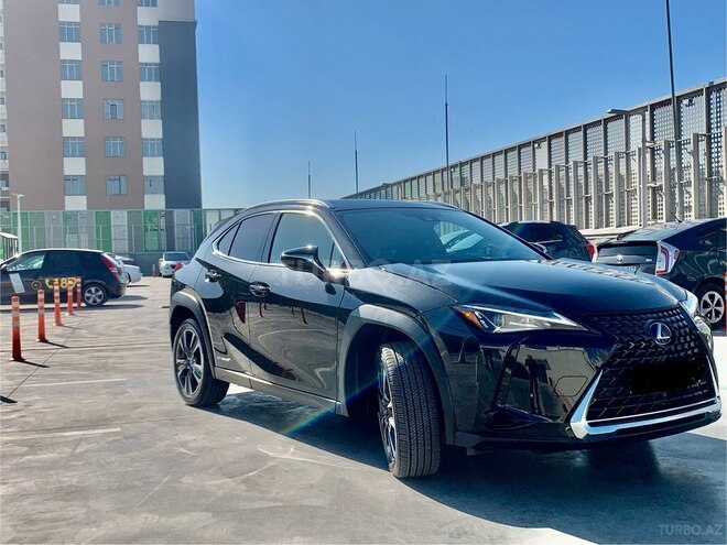 Lexus UX 250h 2021, 7,500 km - 2.0 l - Bakı