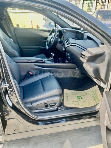 Lexus UX 250h 2021, 7,500 km - 2.0 l - Bakı