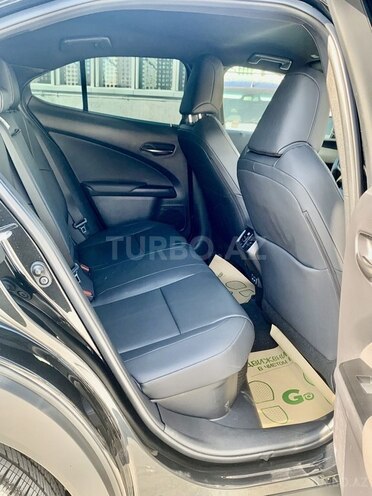Lexus UX 250h 2021, 7,500 km - 2.0 l - Bakı