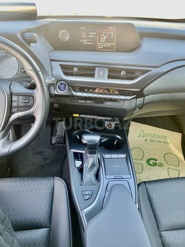 Lexus UX 250h 2021, 7,500 km - 2.0 l - Bakı