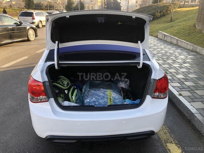 Chevrolet Cruze 2010, 289,345 km - 1.4 l - Bakı