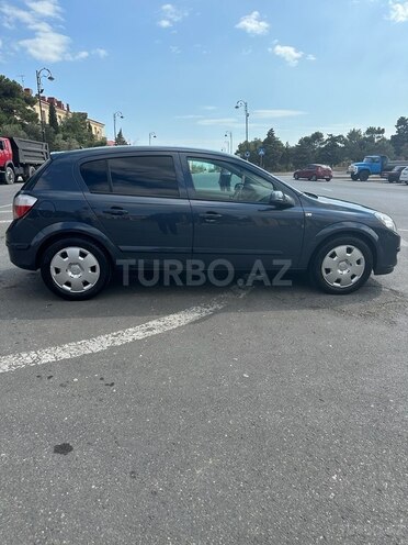 Opel Astra 2006, 205,000 km - 1.4 l - Bakı