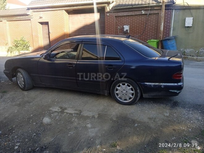 Mercedes E 200 1996, 231,523 km - 2.0 l - Bakı