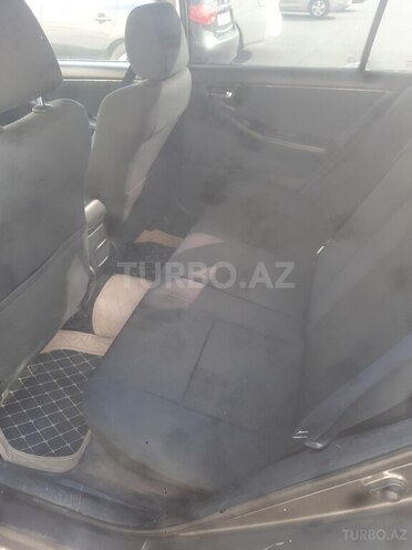 Toyota Corolla 2006, 146,488 km - 1.4 л - Bakı