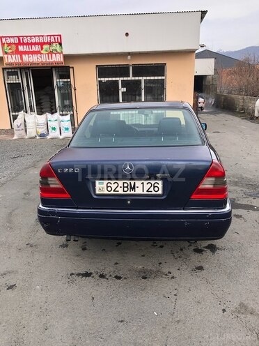 Mercedes C 220 1996, 250,000 km - 2.2 l - Zaqatala