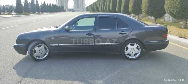 Mercedes E 230 1995, 464,415 km - 2.3 l - Gəncə