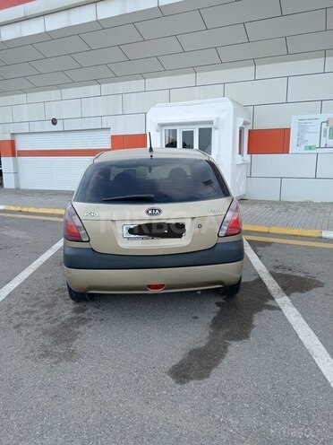 Kia Rio 2006, 290,000 km - 1.5 l - Bakı