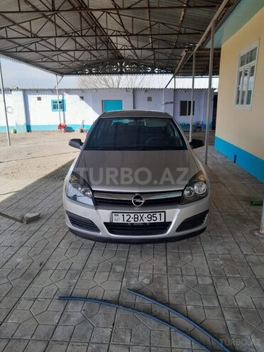 Opel Astra 2006, 168,100 km - 1.3 l - Biləsuvar