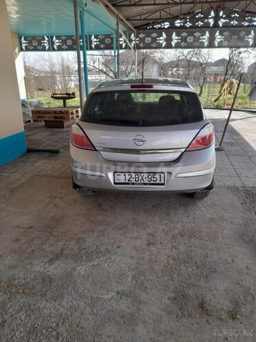 Opel Astra 2006, 168,100 km - 1.3 l - Biləsuvar