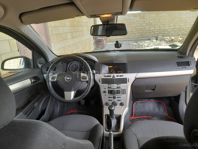 Opel Astra 2008, 270,000 km - 1.4 l - Hacıqabul