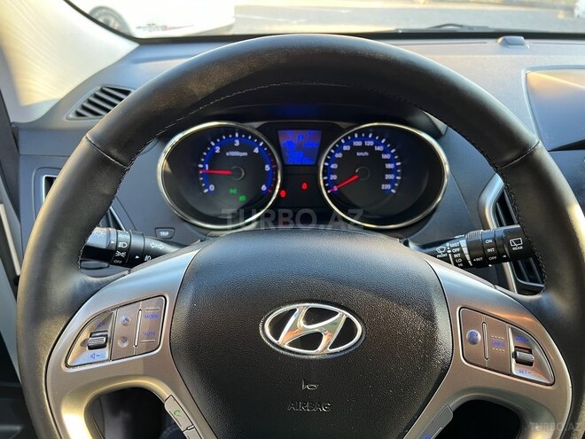 Hyundai ix35 2011, 194,800 km - 2.0 l - Bakı