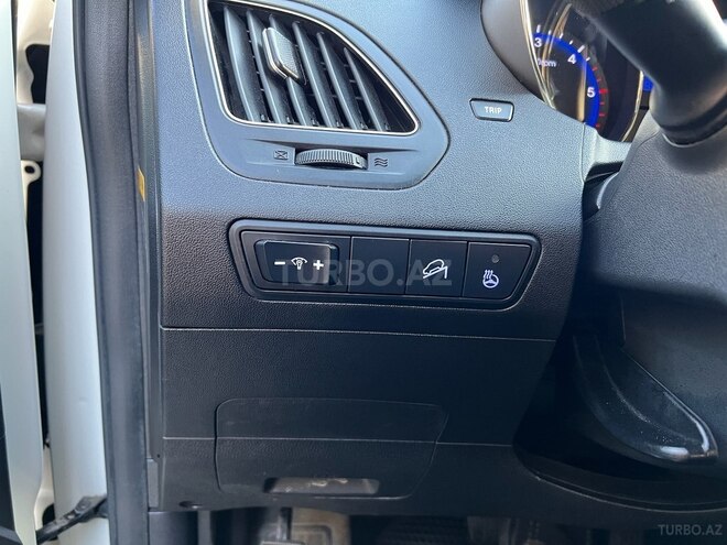 Hyundai ix35 2011, 194,800 km - 2.0 l - Bakı