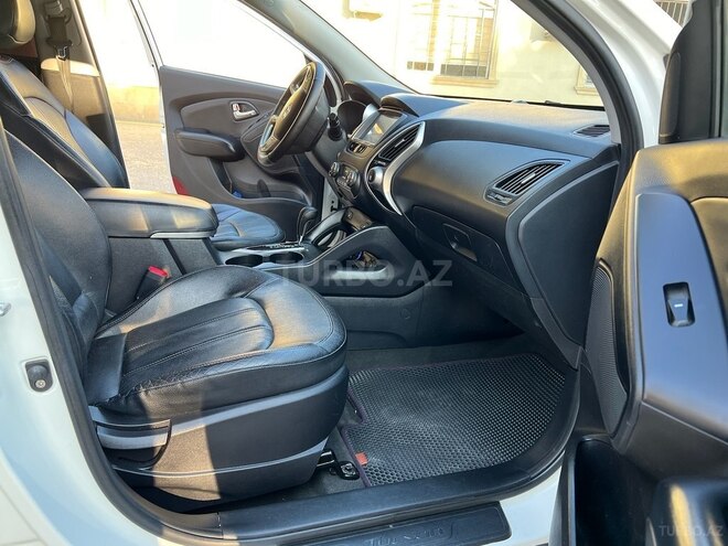Hyundai ix35 2011, 194,800 km - 2.0 l - Bakı