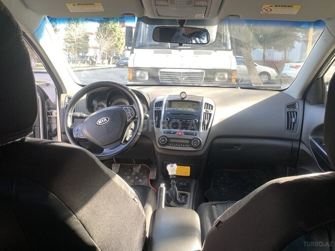 Kia Ceed 2008, 292,677 km - 1.6 л - Bakı