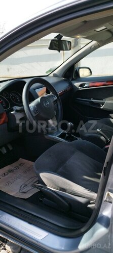 Opel Astra 2006, 202,000 km - 1.6 l - Bakı