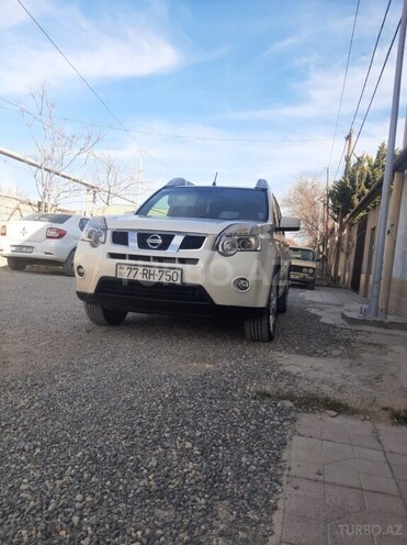 Nissan X-Trail 2013, 216,142 km - 2.5 l - Bakı