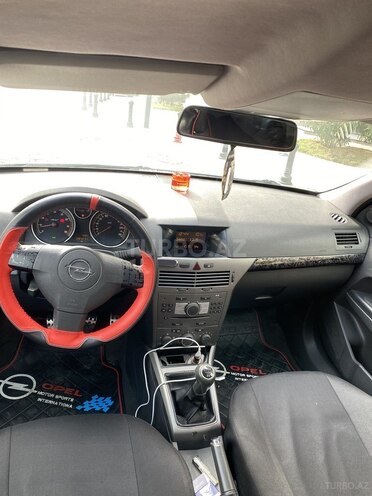 Opel Astra 2006, 250,000 km - 1.4 l - Bakı