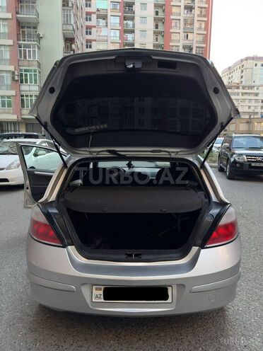 Opel Astra 2006, 224,000 km - 1.4 л - Bakı