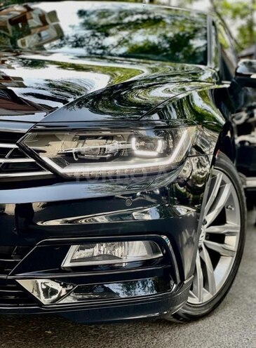 Volkswagen Passat 2018, 60,000 km - 1.8 l - Bakı