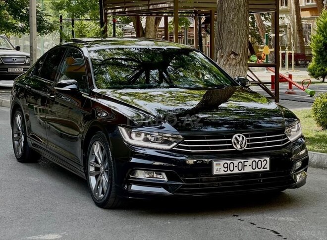 Volkswagen Passat 2018, 60,000 km - 1.8 l - Bakı