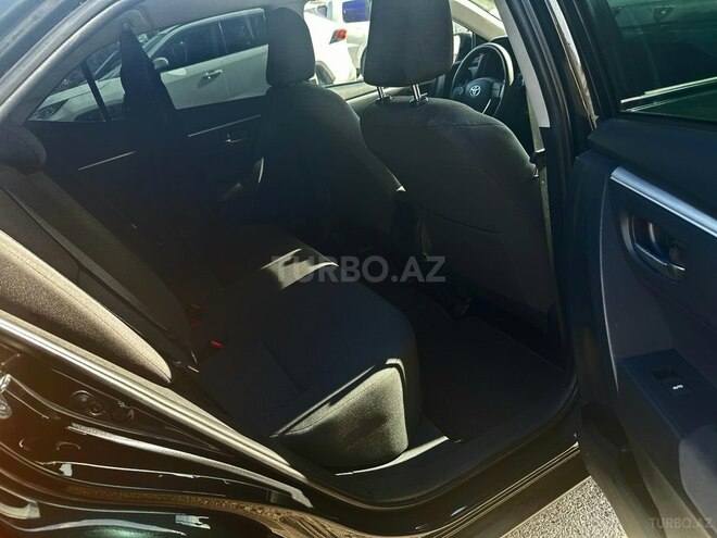 Toyota Corolla 2018, 41,000 km - 1.6 л - Bakı