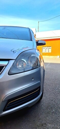 Opel Zafira 2007, 275,000 km - 1.8 l - Bakı